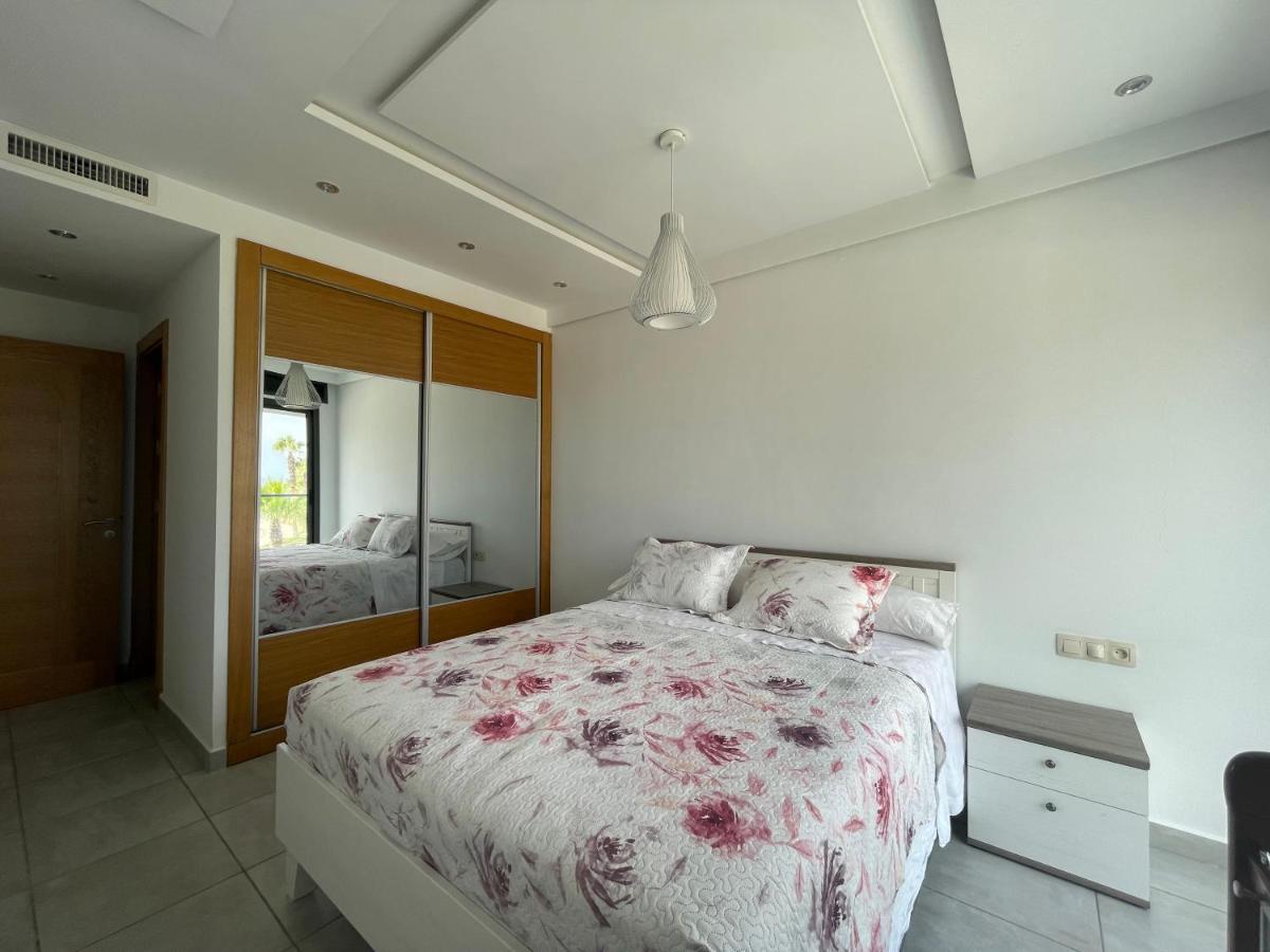 Seafront High Standard Apartment Martil Eksteriør bilde